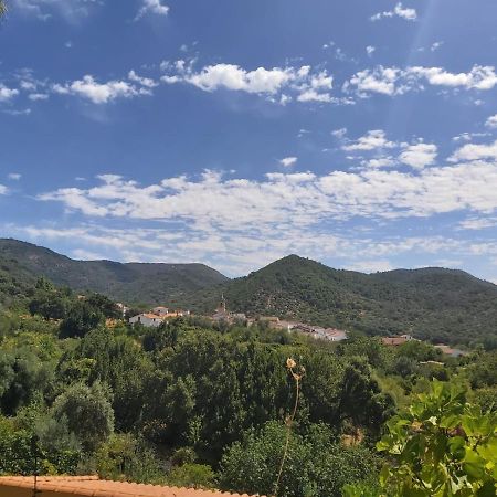 לינארס דה לה סיירה Casa Rural Ramos מראה חיצוני תמונה