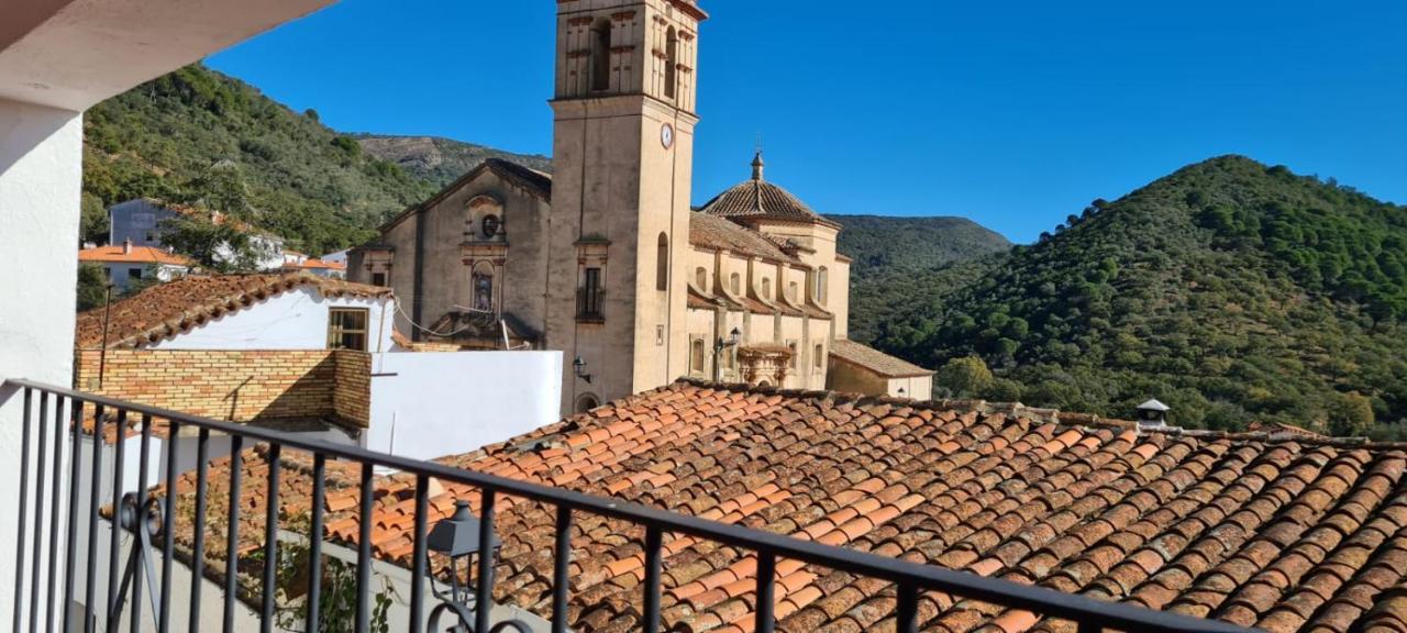 לינארס דה לה סיירה Casa Rural Ramos מראה חיצוני תמונה